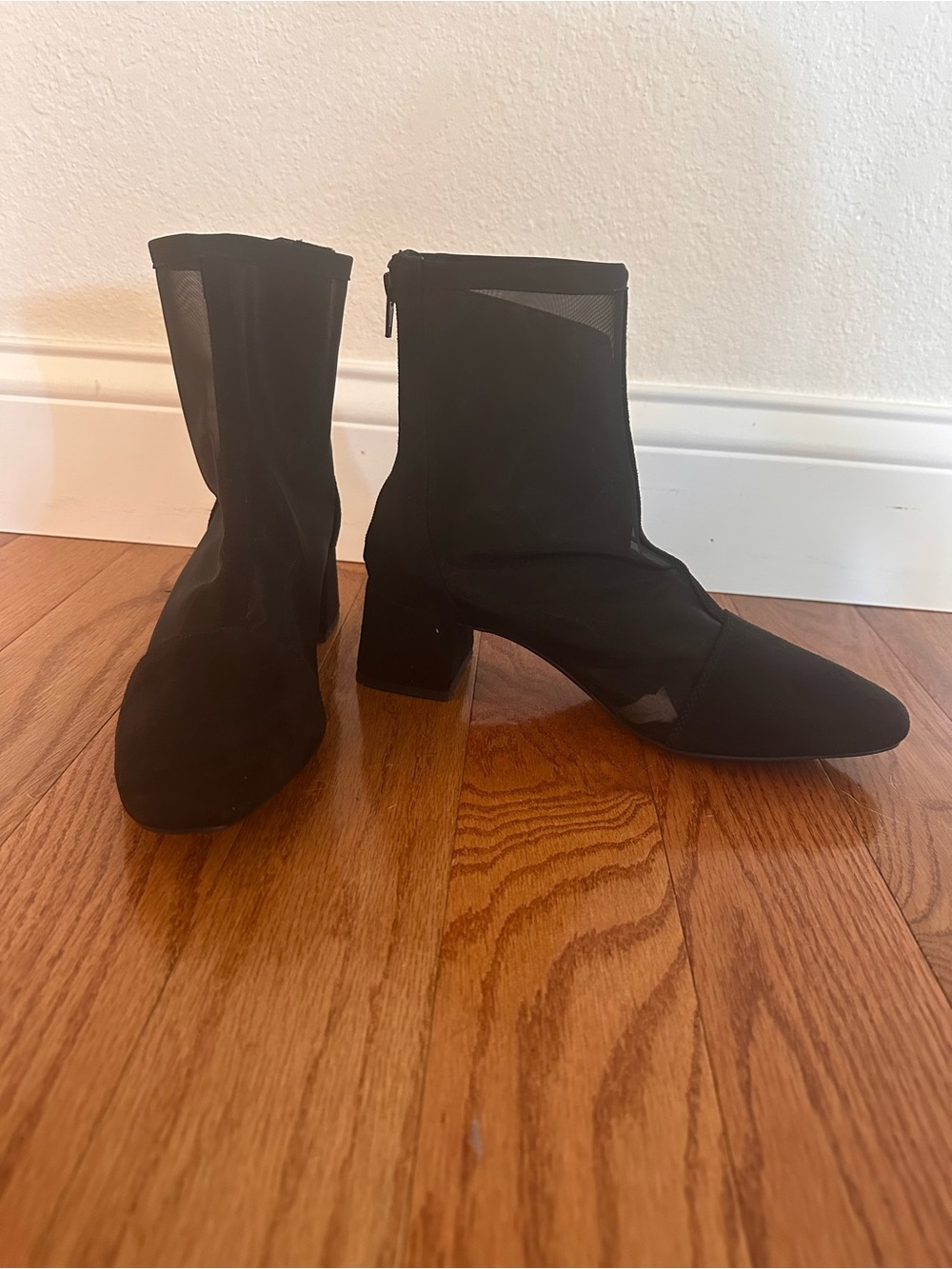 A New Day Celaena Black Mesh Block Heel Ankle Boots – Size 8 (NWOT)